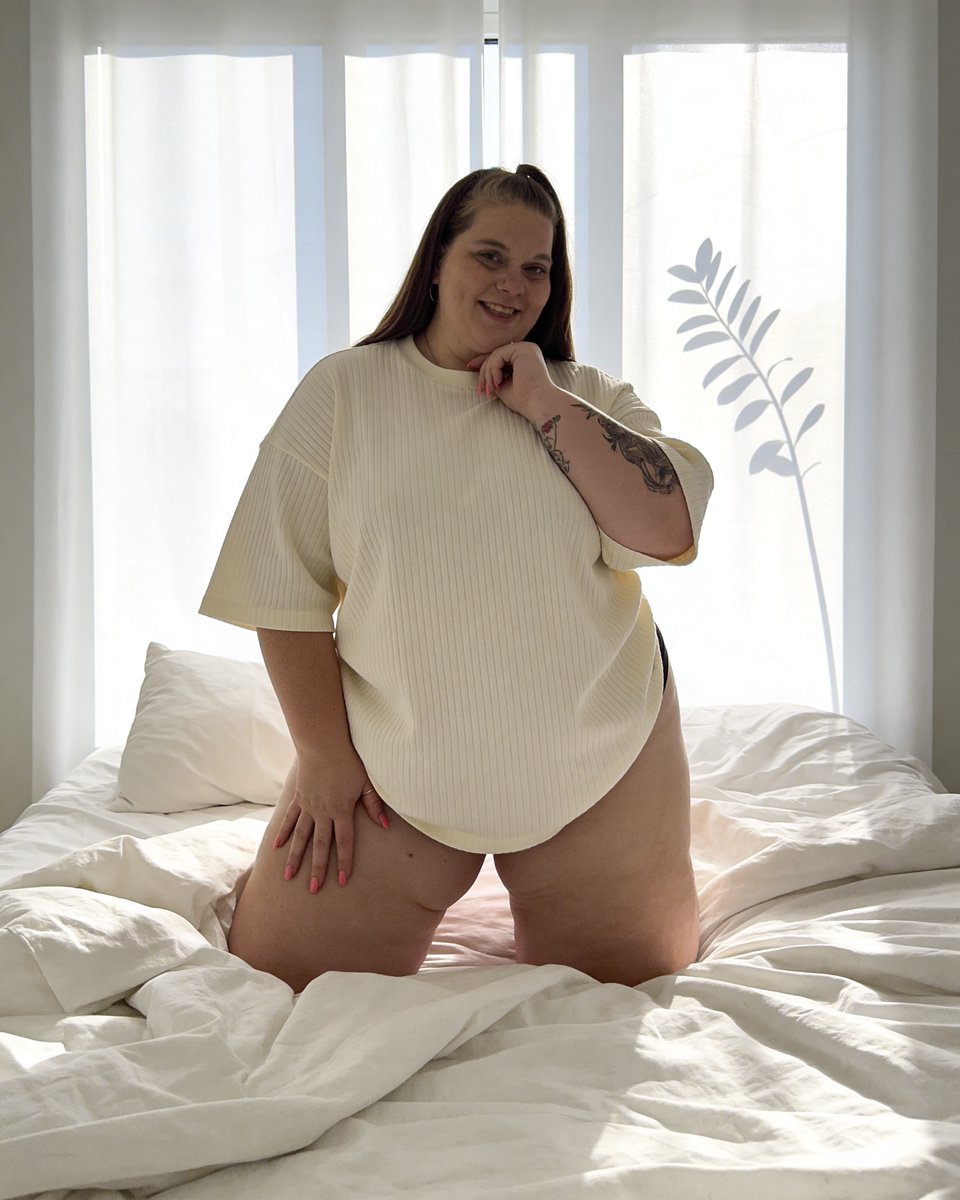 Big Beautiful Wet Hotwife 🥵 ALWAYS freeeeee!! tweet media