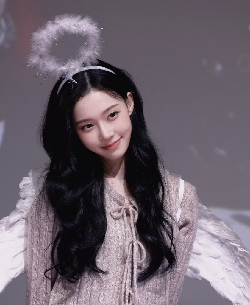 FaCaiing tweet media