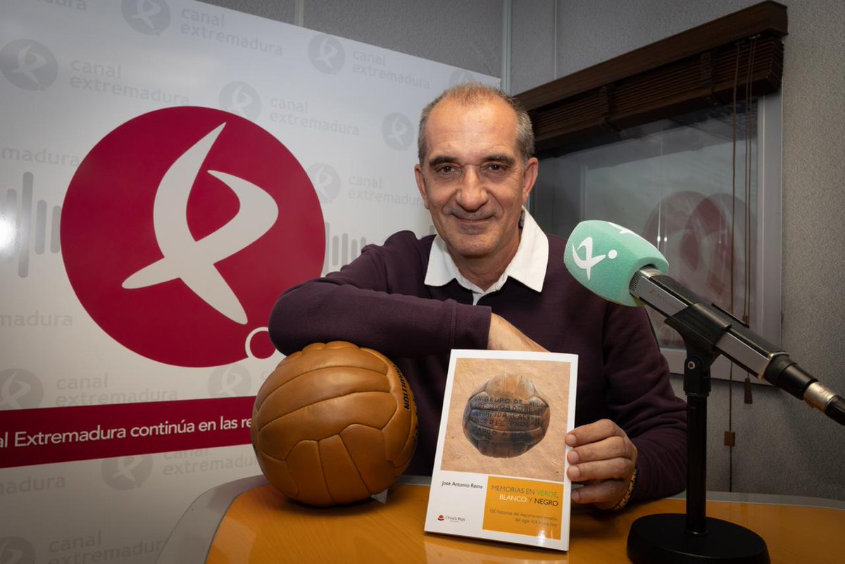 José Antonio Reina tweet media