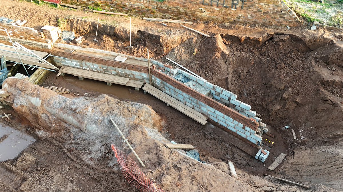 Court Above The Cut tweet media