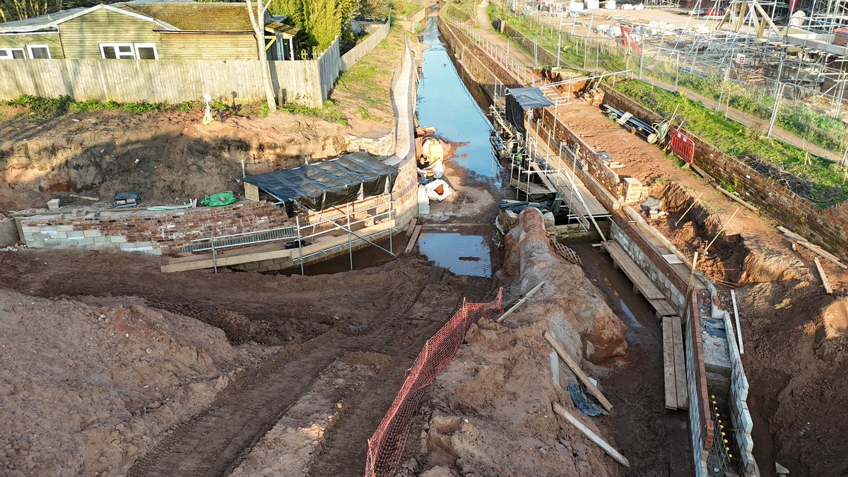 Court Above The Cut tweet media