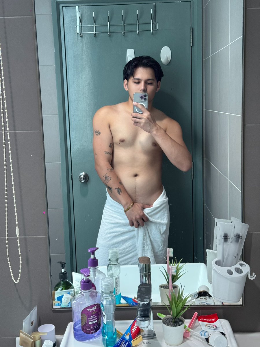 MIKEEEEEE𓌹ᄋ𓌺 tweet media