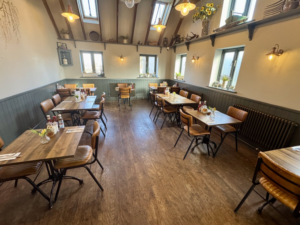 Sticky Beak Blog tweet media