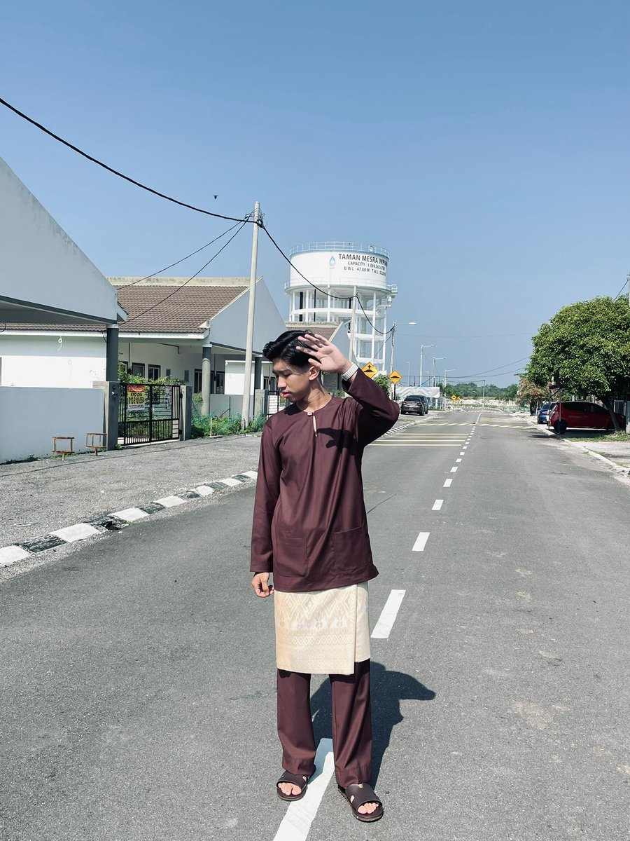 B'oizzcat ★ tweet media