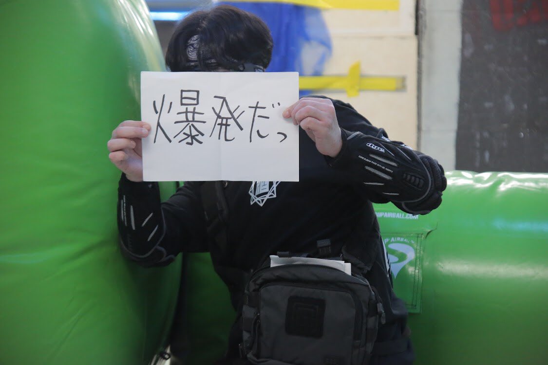 ハリー tweet media