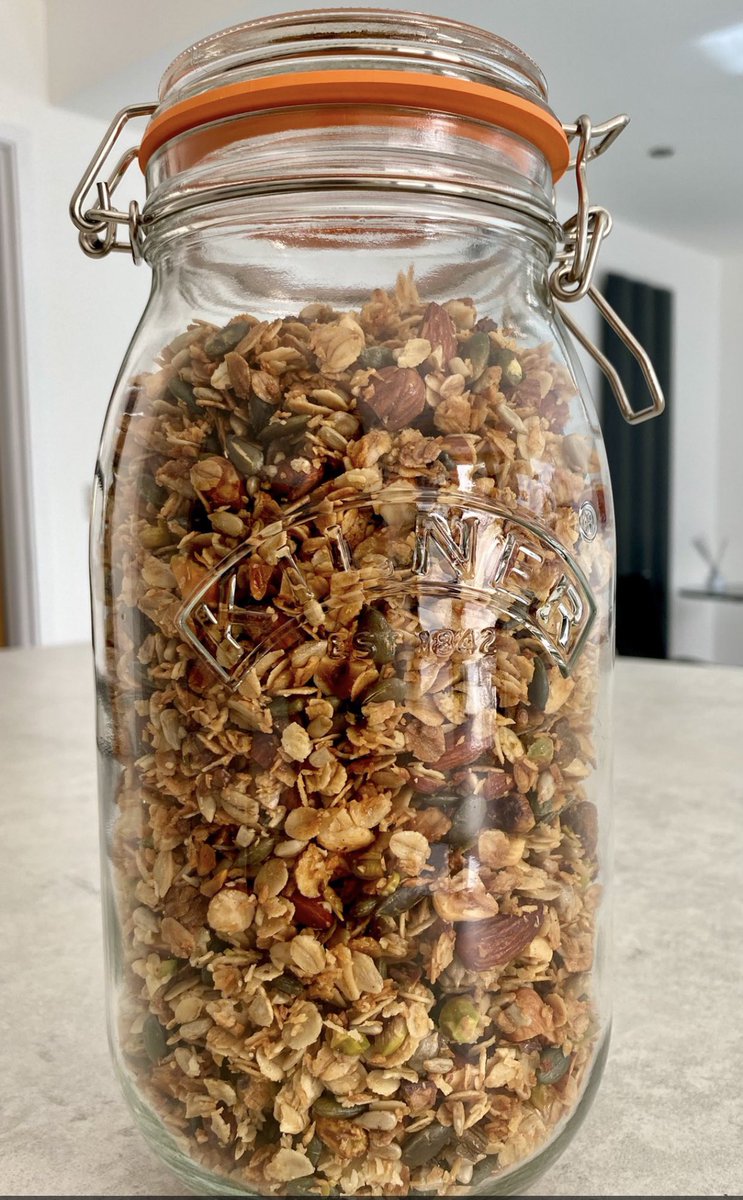 Linda Davies tweet media