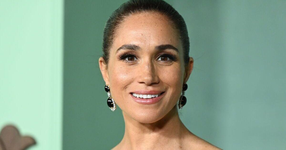 Daily Express tweet media