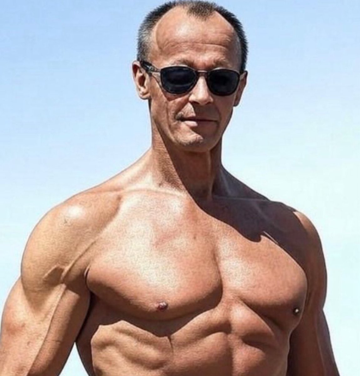 Kaninchenbau Didi 📯 🏳️🌈 🇺🇦 💉🇪🇺 tweet media