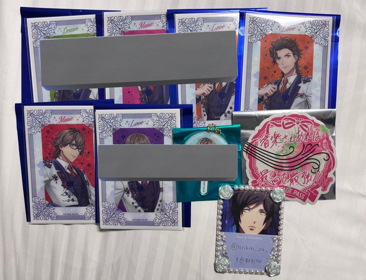 torihiki_su_'s tweet photo. うたプリ ASSHC 物販 グッズ 特典 幕張
ビジュカ パス HE★VENS
譲▶︎ビジュカ 瑛一 ヴァン
求▷定価

譲▶︎特典 大和
求▷綺羅
郵送希望もしくは福岡市内手渡し。
よろしくお願いいたします。 https://t.co/GDedrdayLh