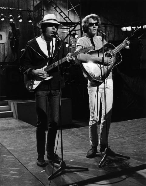 PunkAndNewWave tweet media