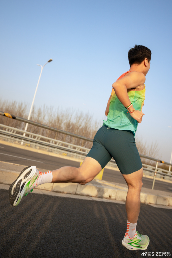 kealohanui heaps tweet media