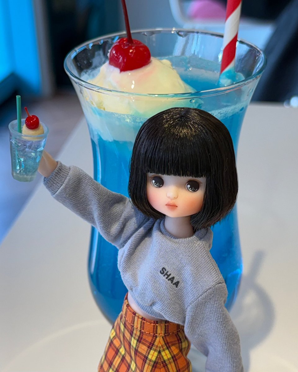 𝑅𝑖𝑧𝑧 tweet media