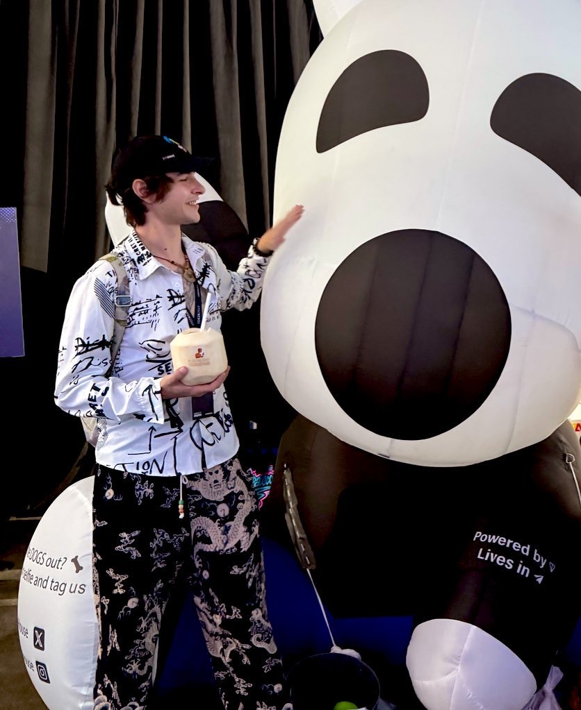 Viktor 🧡 tweet media