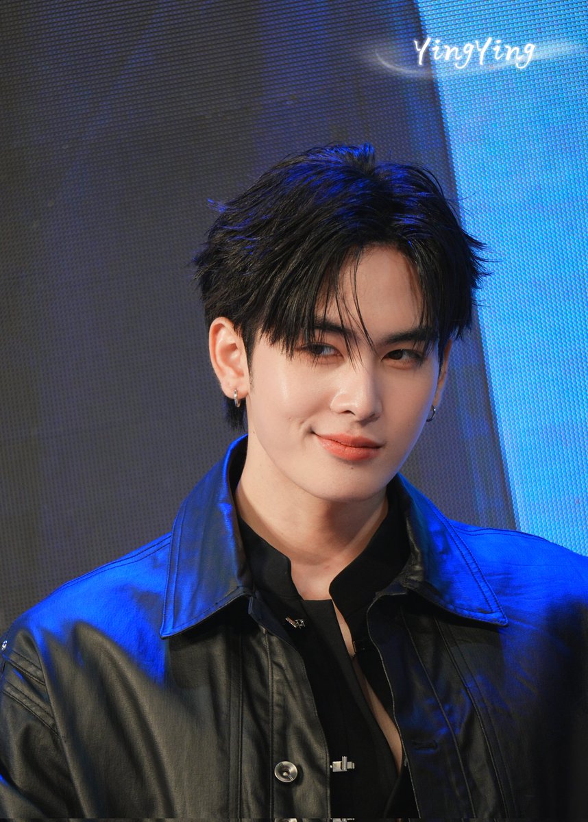 Yi•᷄•᷅ing tweet media