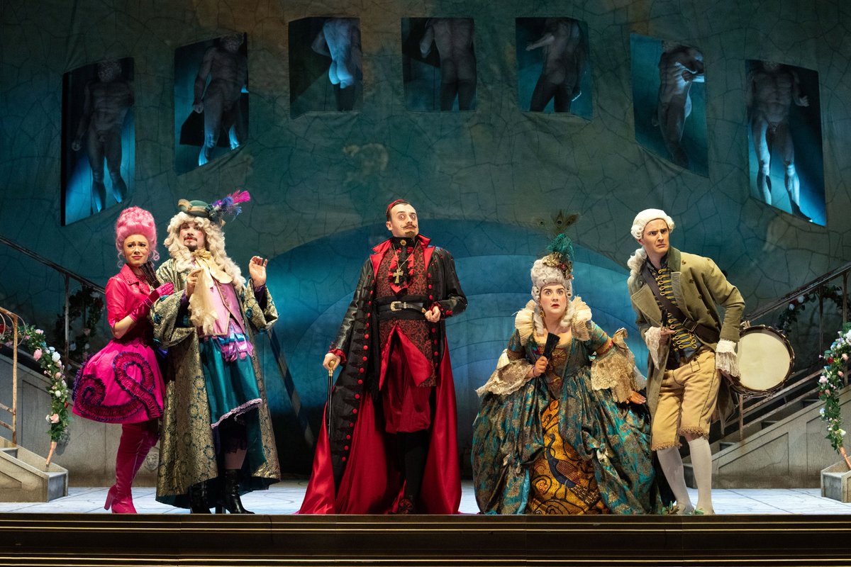 TheReviewsHub's tweet image. #OPERA #REVIEW @ETOpera's The Gondoliers @SheffieldLyceum "A zestful production" ⭐️⭐️⭐️⭐️½ thereviewshub.com/the-gondoliers… #Sheffield