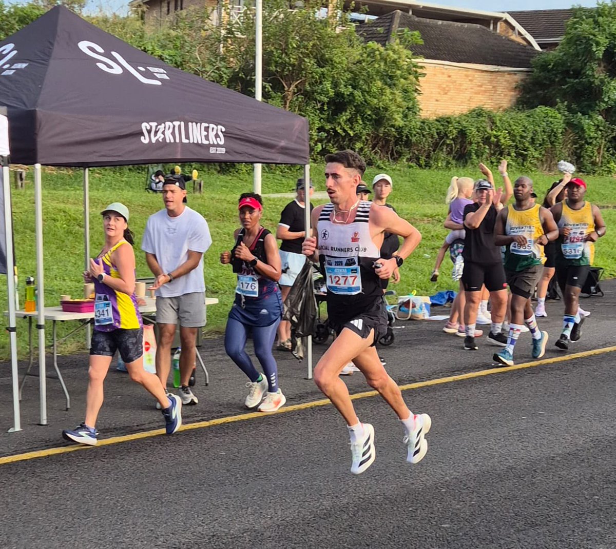 adam lipschitz tweet media