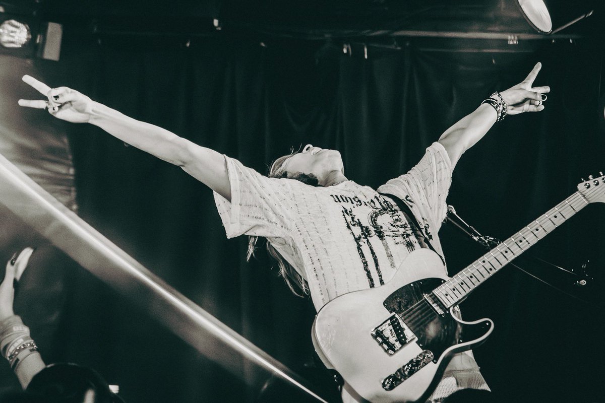 Broken my toybox tweet media