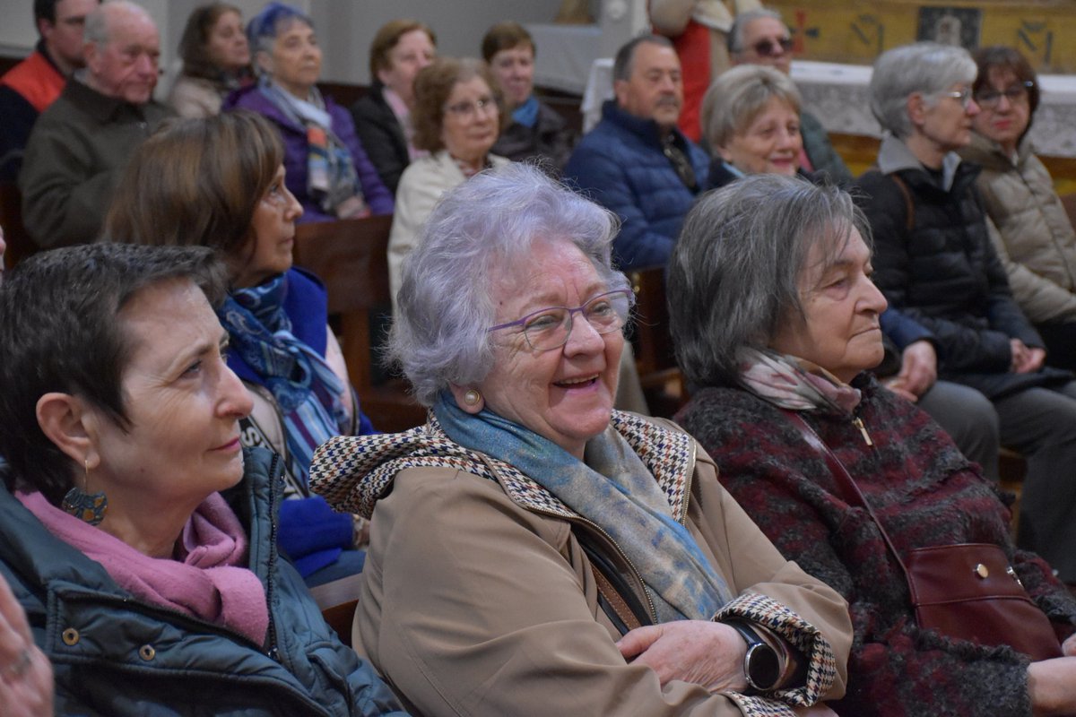 Cofradía Orden Franciscana Seglar tweet media