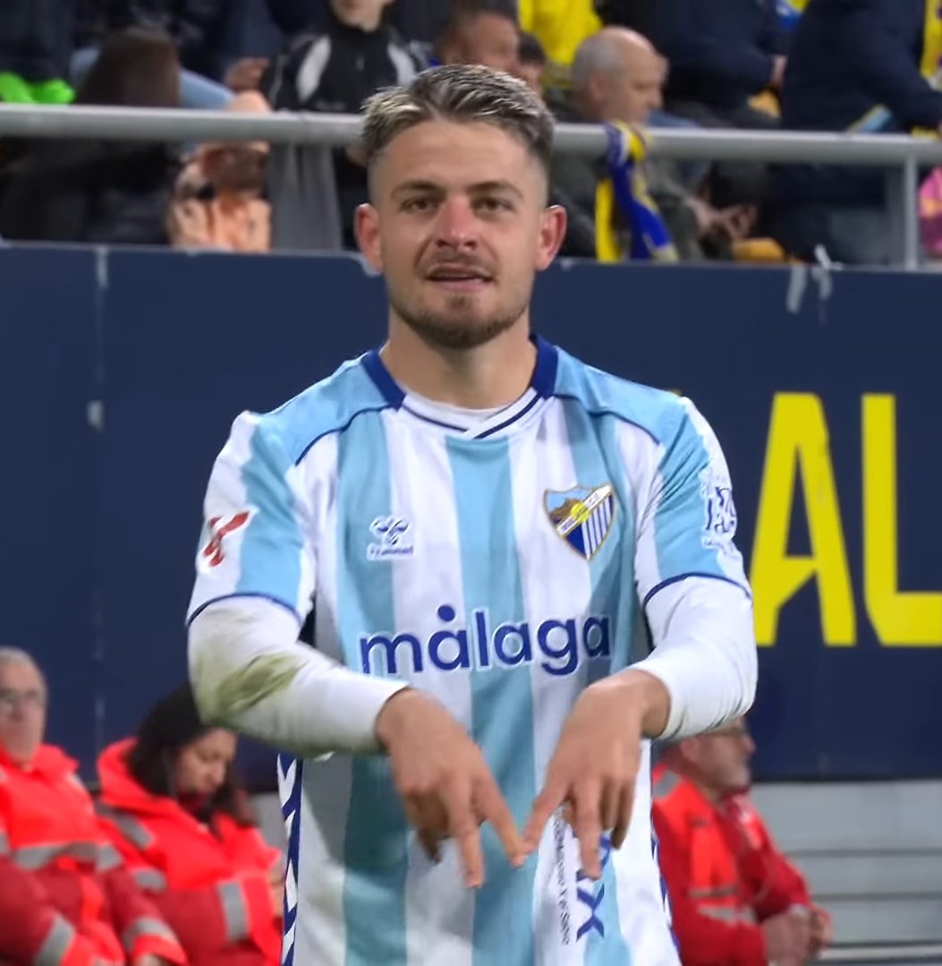 𝐀𝐧𝐭𝐨𝐧𝐢𝐨 𝐂𝐚𝐥𝐝𝐞𝐫𝐨́𝐧 tweet media