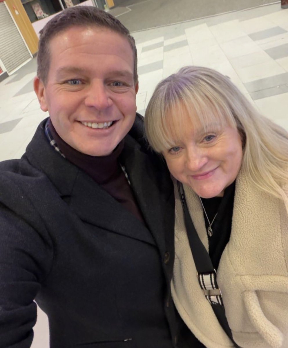 Andrew/Andy Parker tweet media