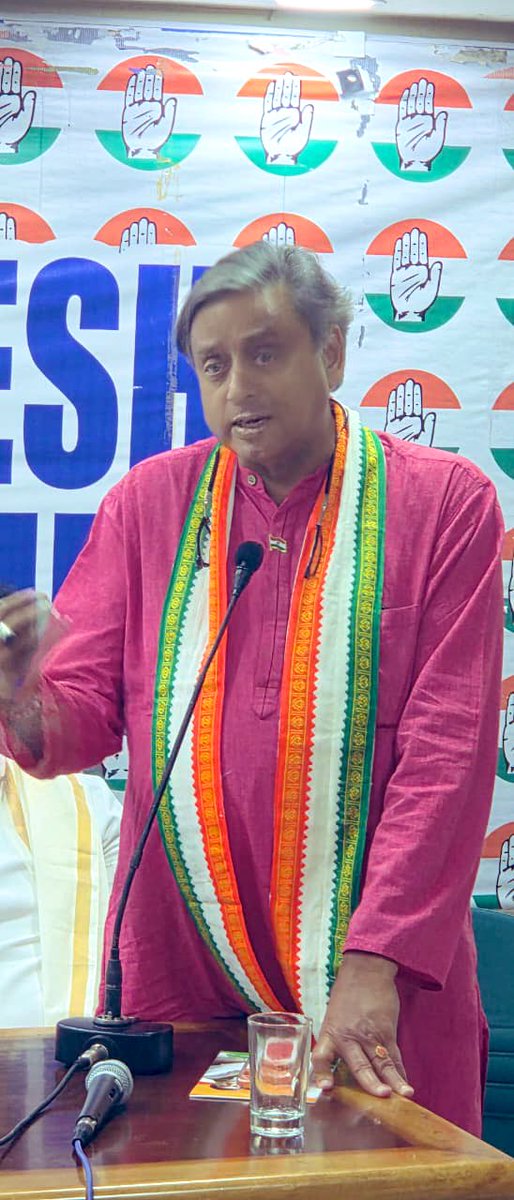 55 <a href="/INCIndia/">Congress</a> stalwarts from around the country, including @sachinpilot and other seniors, gathered in Thiruvananthapuram to prepare to monitor the #KeralaElections as AICC Observers. I welcomed them to my constituency and spoke of the importance of our efforts to ensure a