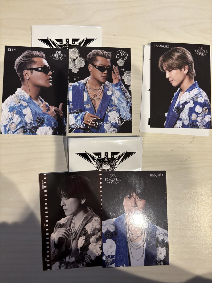 mk_tug's tweet photo. 三代目JSOULBROTHERS JSB FOREVER ～ONE～ 交換 スタジアム フォトカ

譲) 1枚目のもの

求) 画像の今市隆二

４月11日スタジアムでの交換優先です。
条件合う方いましたらよろしくお願いします🙇‍♀️ https://t.co/wkILVdm7zY