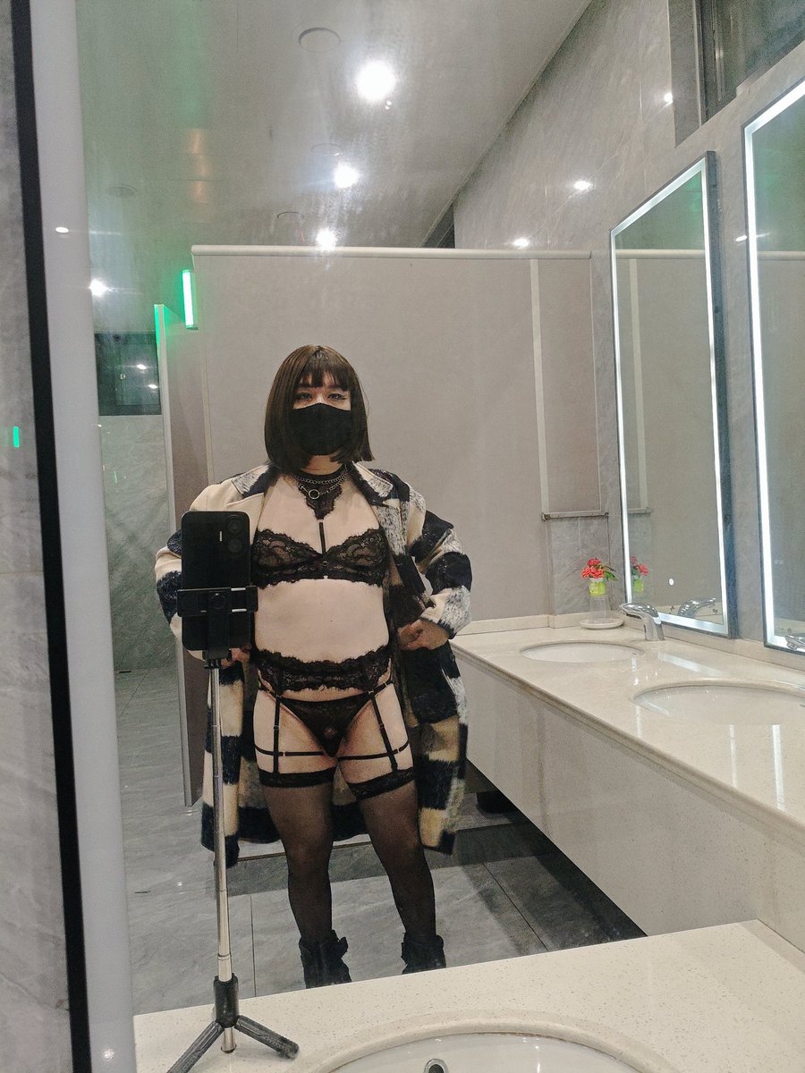 sissycd_oc tweet media