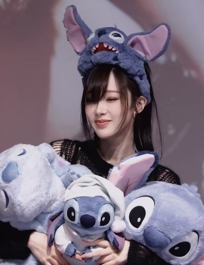 FaCaiing tweet media