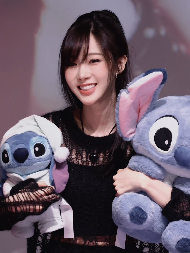 FaCaiing tweet media