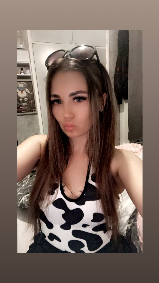 Missyisaqueenx's tweet photo. Like and rt the tweet to get a extreme free task https://t.co/sucEDwfbxK