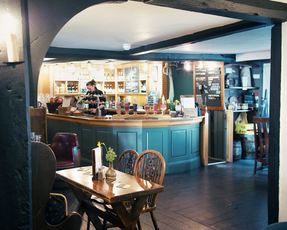 Kings Head Aylesbury tweet media