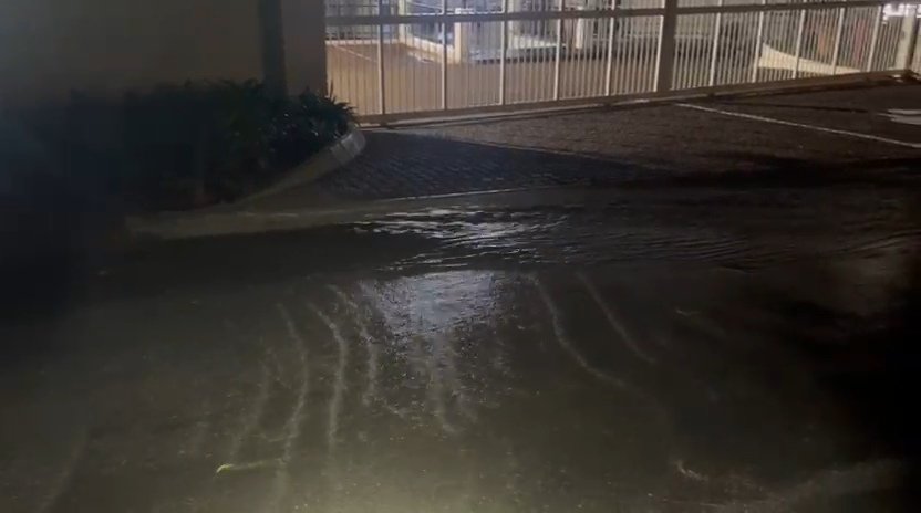 NellaVar's tweet photo. Is there any update? There is now another burst 20 m down kildoon just below this burst. Please help urgently. There is so much water being lost https://t.co/bxqKYpPg6d