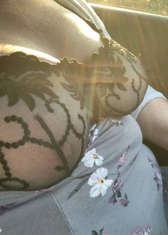 MILF World tweet media