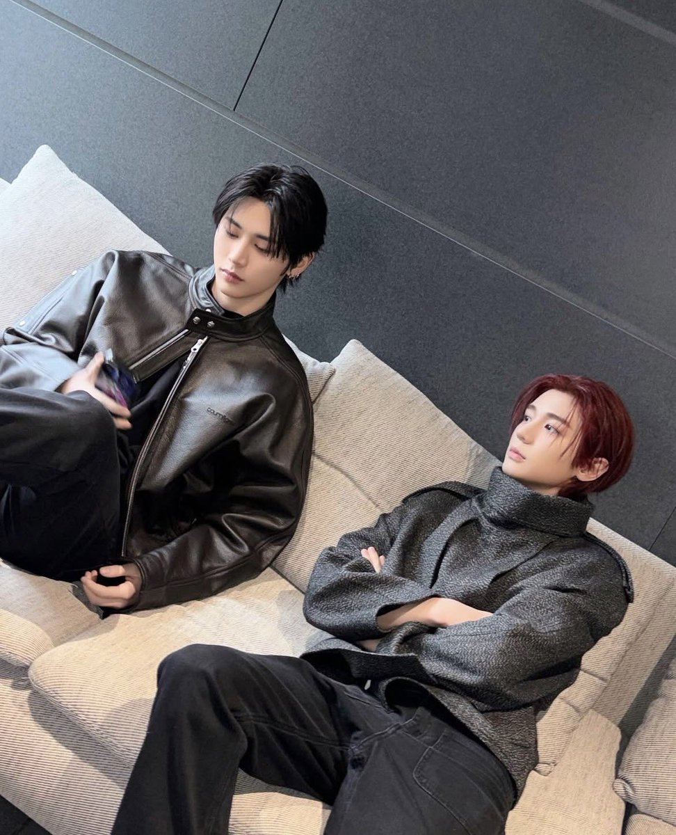 Ishaturday tweet media