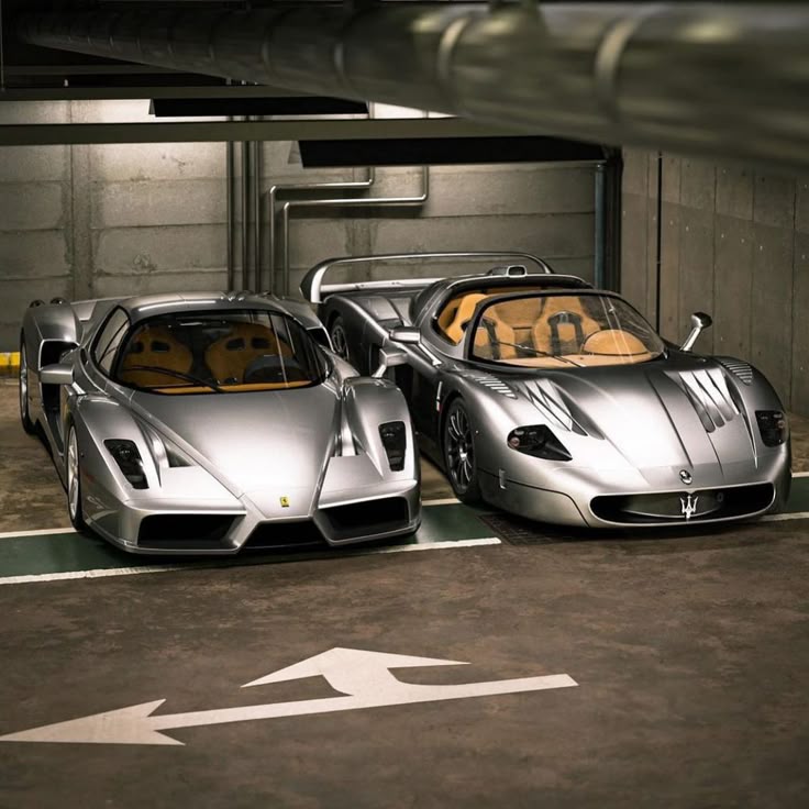 ItaliAuto's tweet photo. Enzo and  🔱  MC12  ❗️ https://t.co/pS3eliyicI