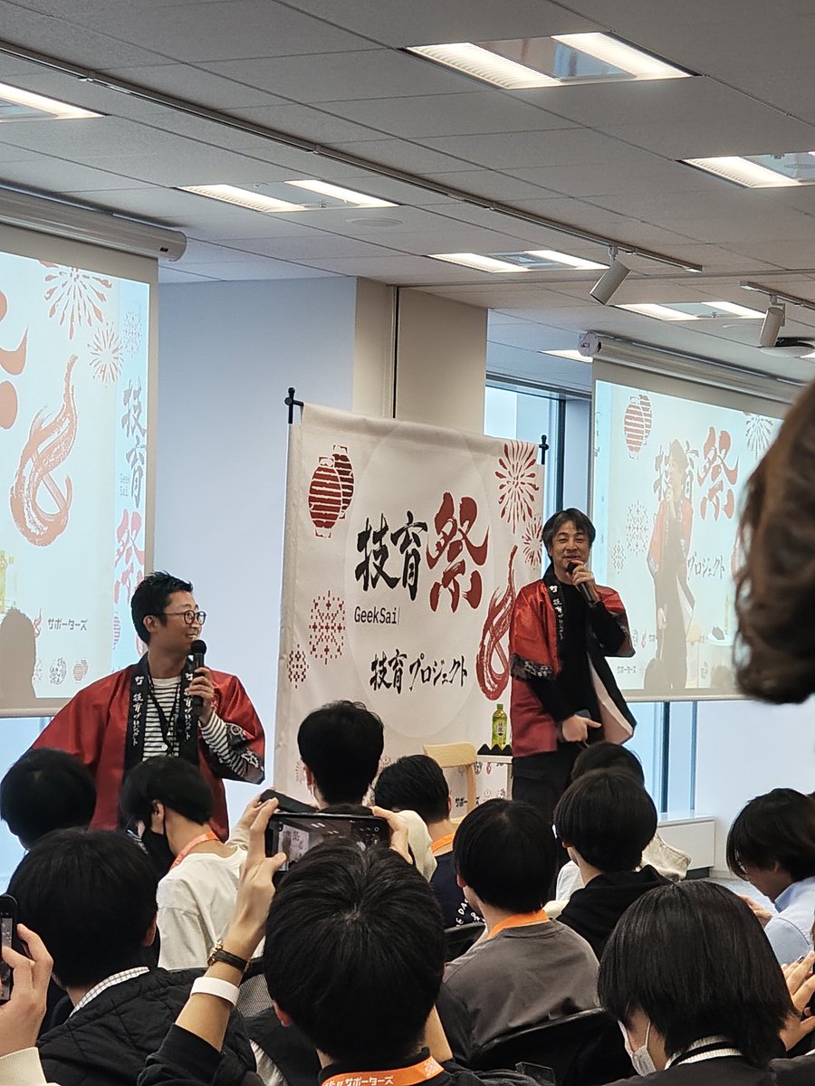 Back@LiminalSpace儀式系ホラー「OminousRoom」開発中 tweet media