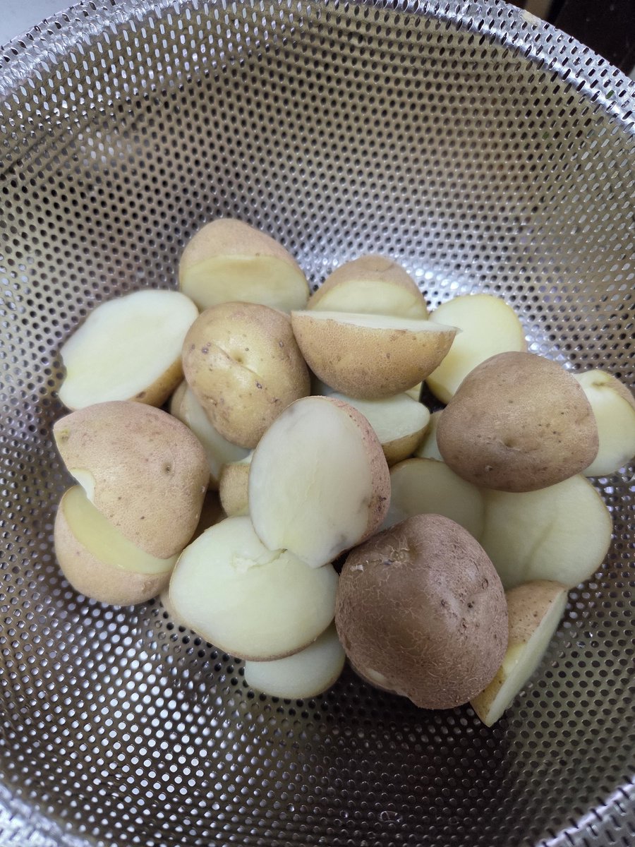 しんのすけ tweet media