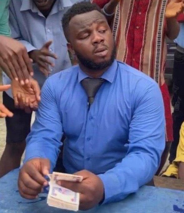 𝔹𝕠𝕤𝕤ℂ𝕙𝕚𝕓𝕠 tweet media