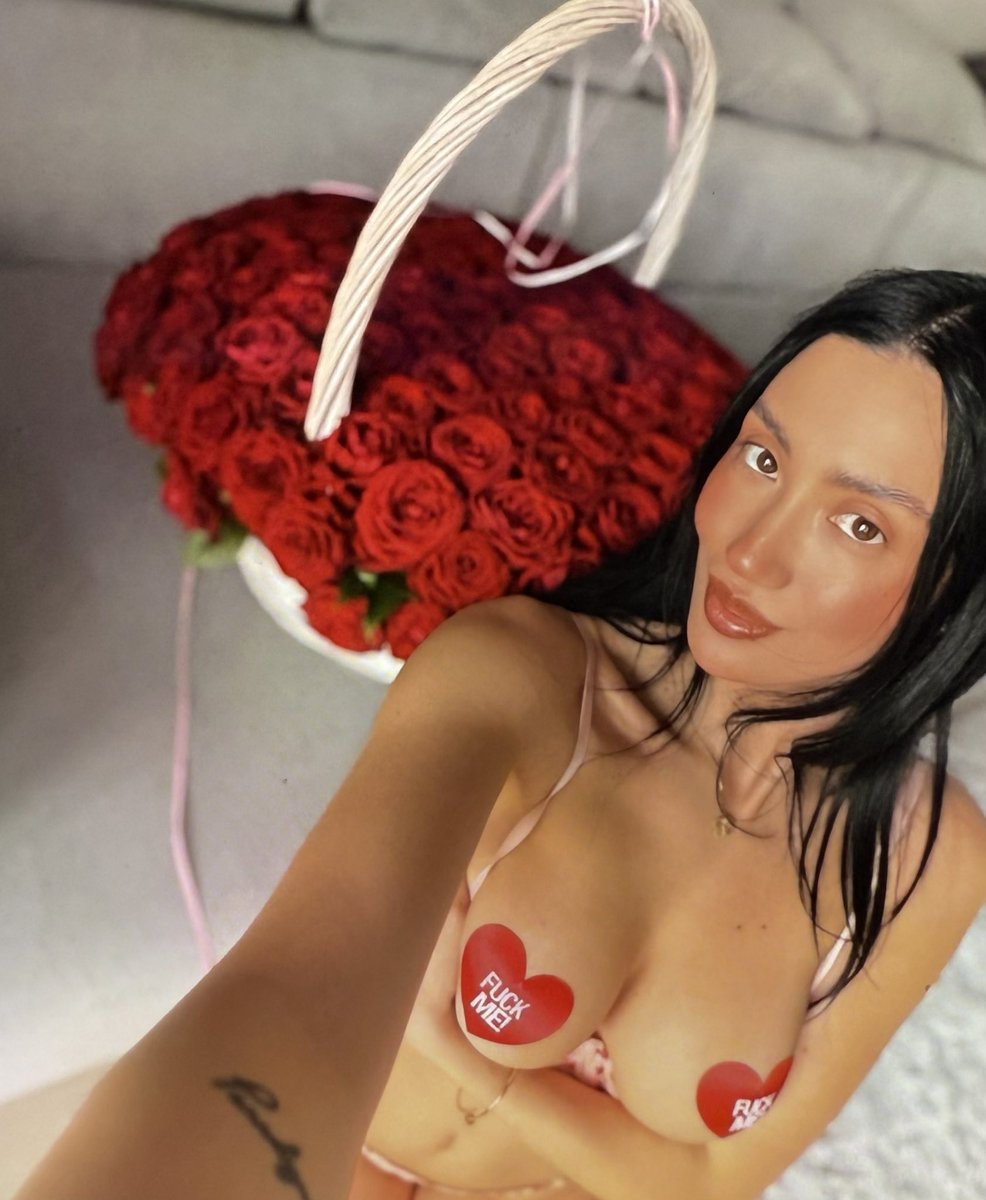 miu leem🩵 tweet media