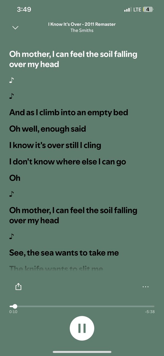 brooklyn 🌹💙 #1 reign of SBs anti tweet media