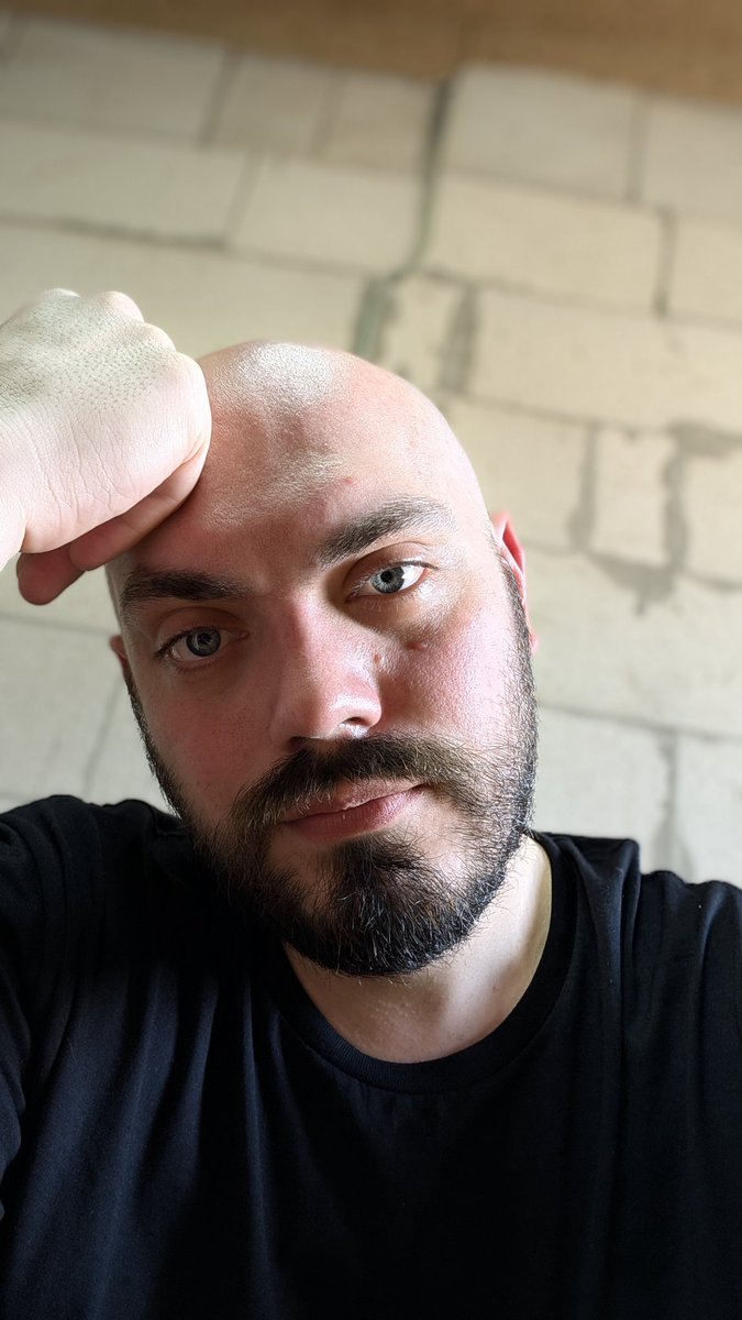 Підводний камінь 🪨 tweet media