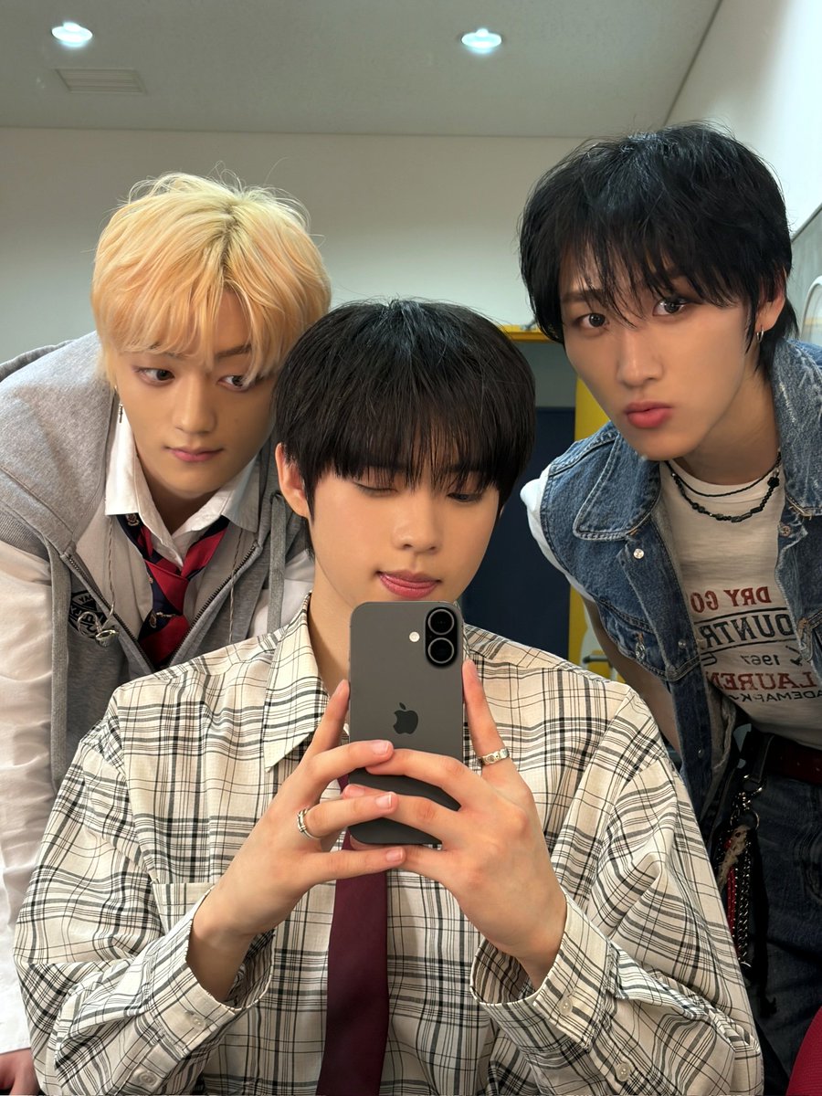 TIOT 티아이오티 tweet media