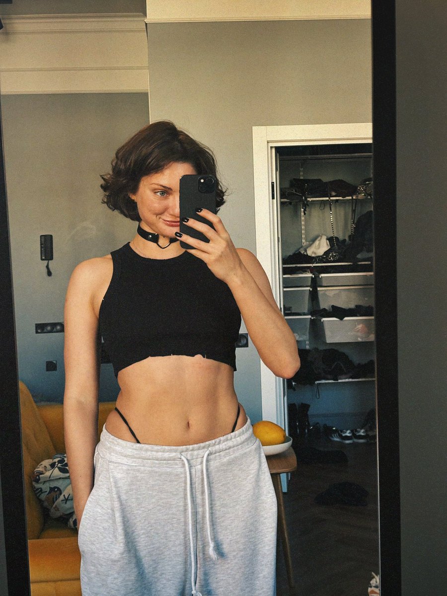 Darya Zarykovskaya tweet media