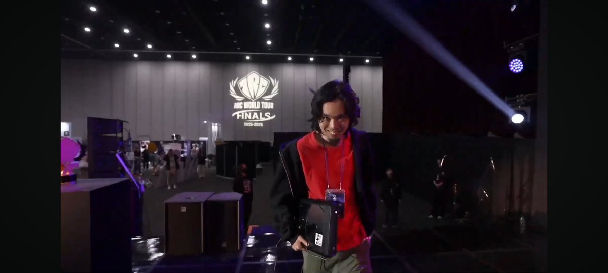 ONi | WALTER !!! tweet media