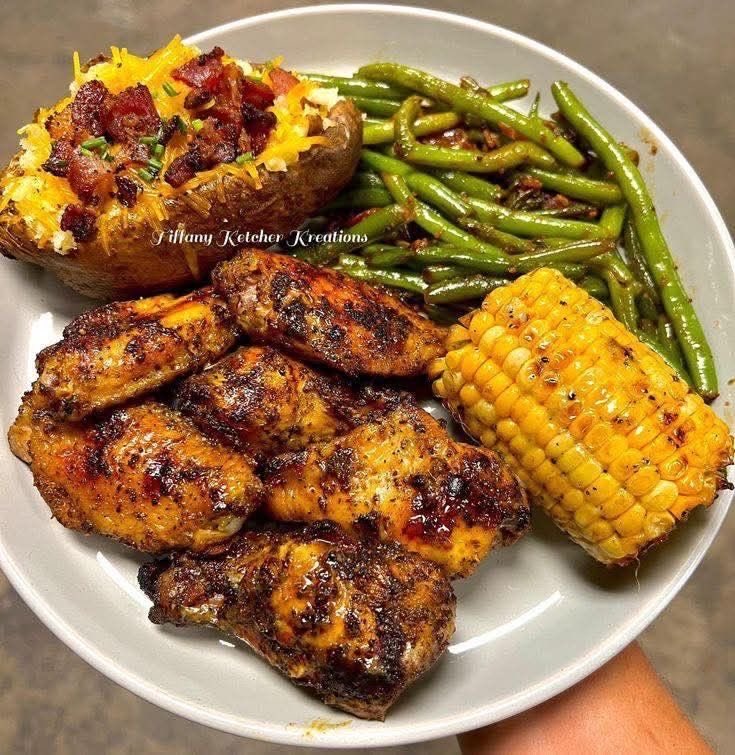 ~auline~ tweet media