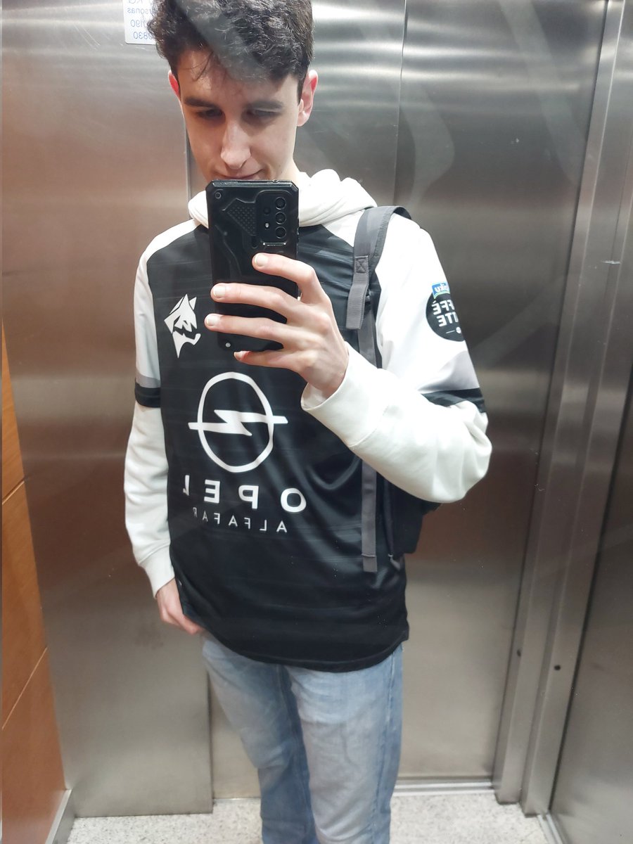 GRAVITY3 tweet media