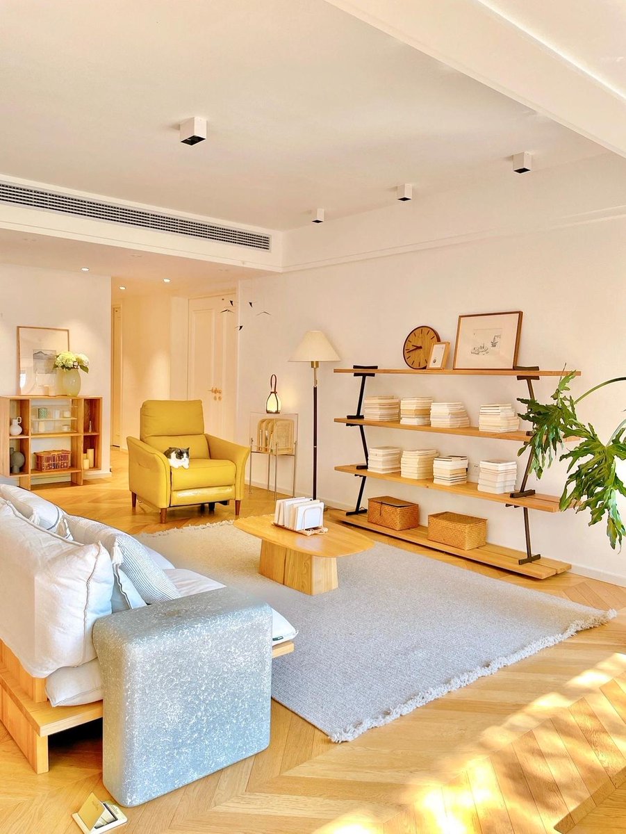 kkkmoomkkk tweet media