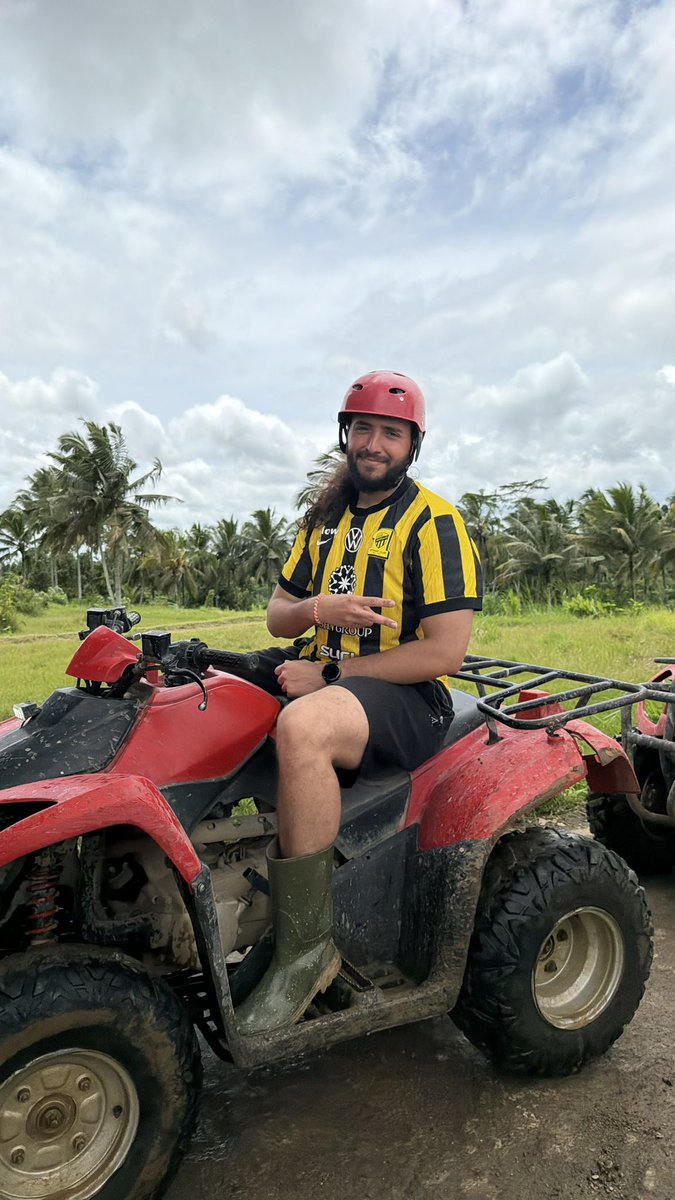 يوسف tweet media