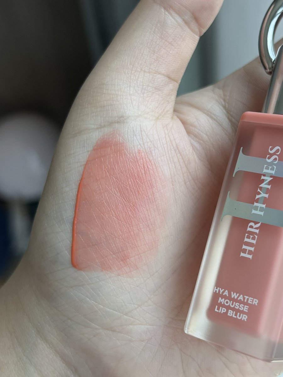 ชอบก็แชร์ tweet media