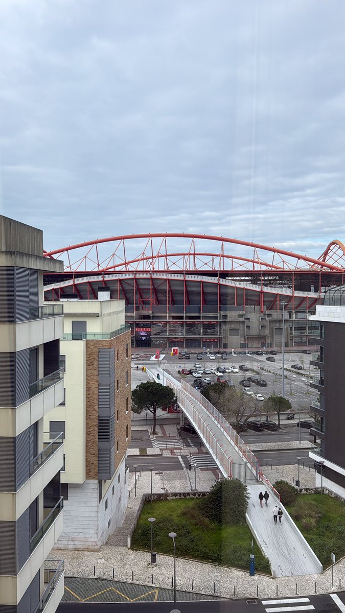 Μιγν_ tweet media